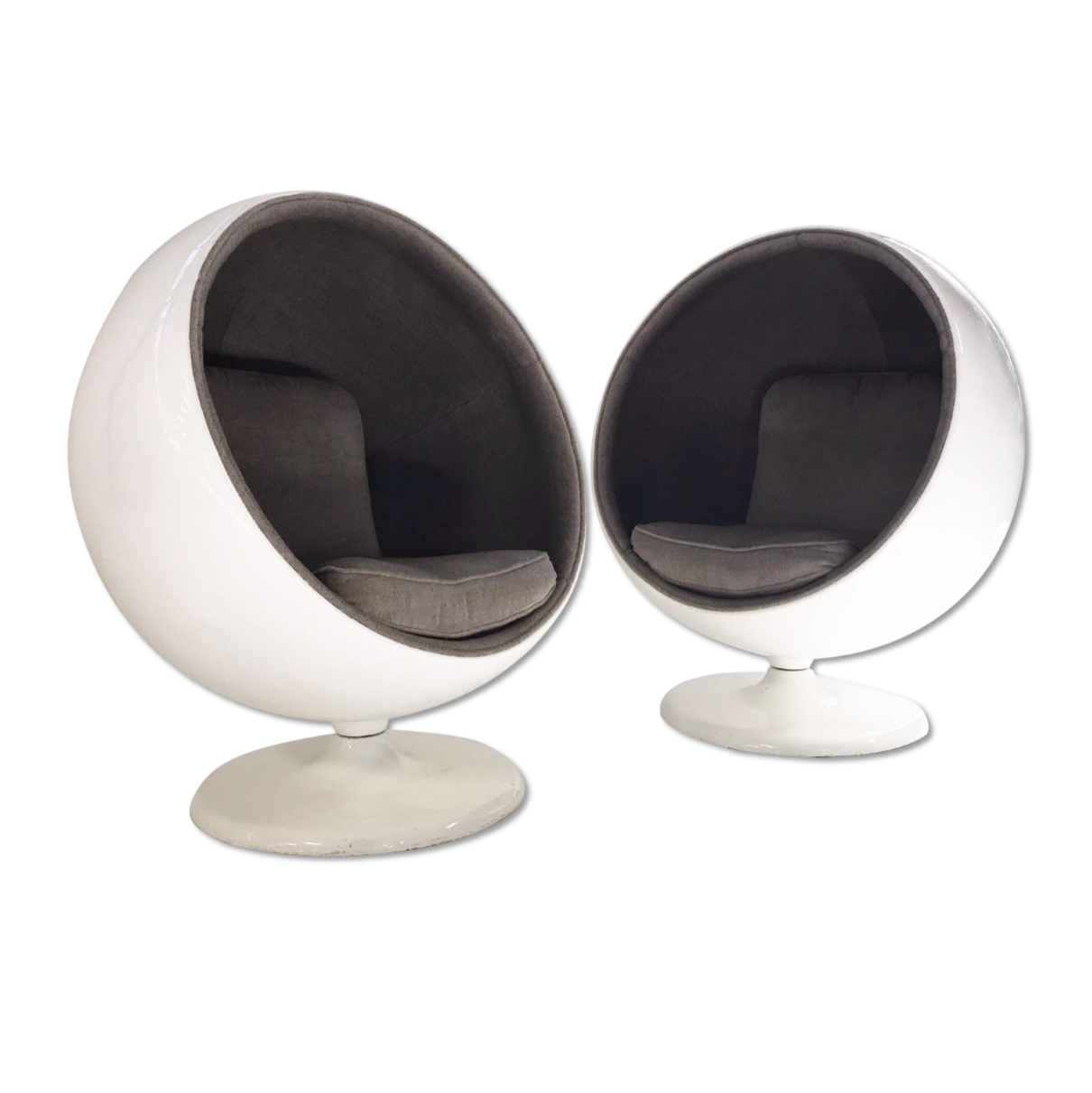 Ball Chairs in the Style of Eero Aarnio in Loro Piana Alpaca and Virgin Wool