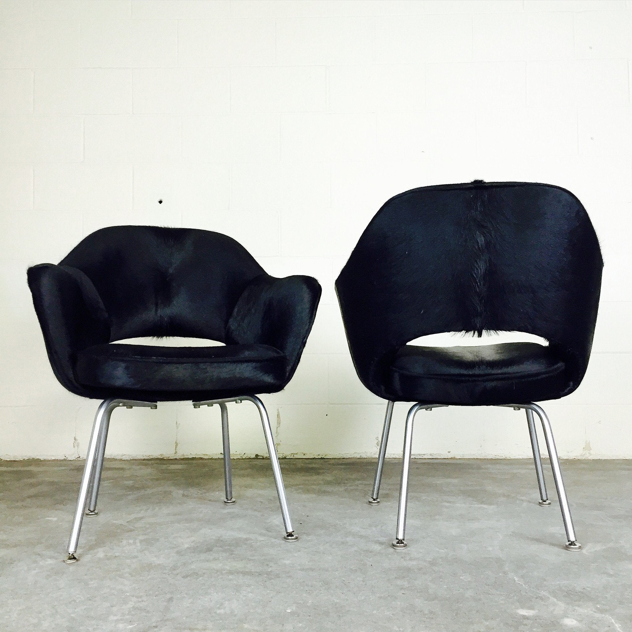 Pair of Eero Saarinen for Knoll Executive Armchairs