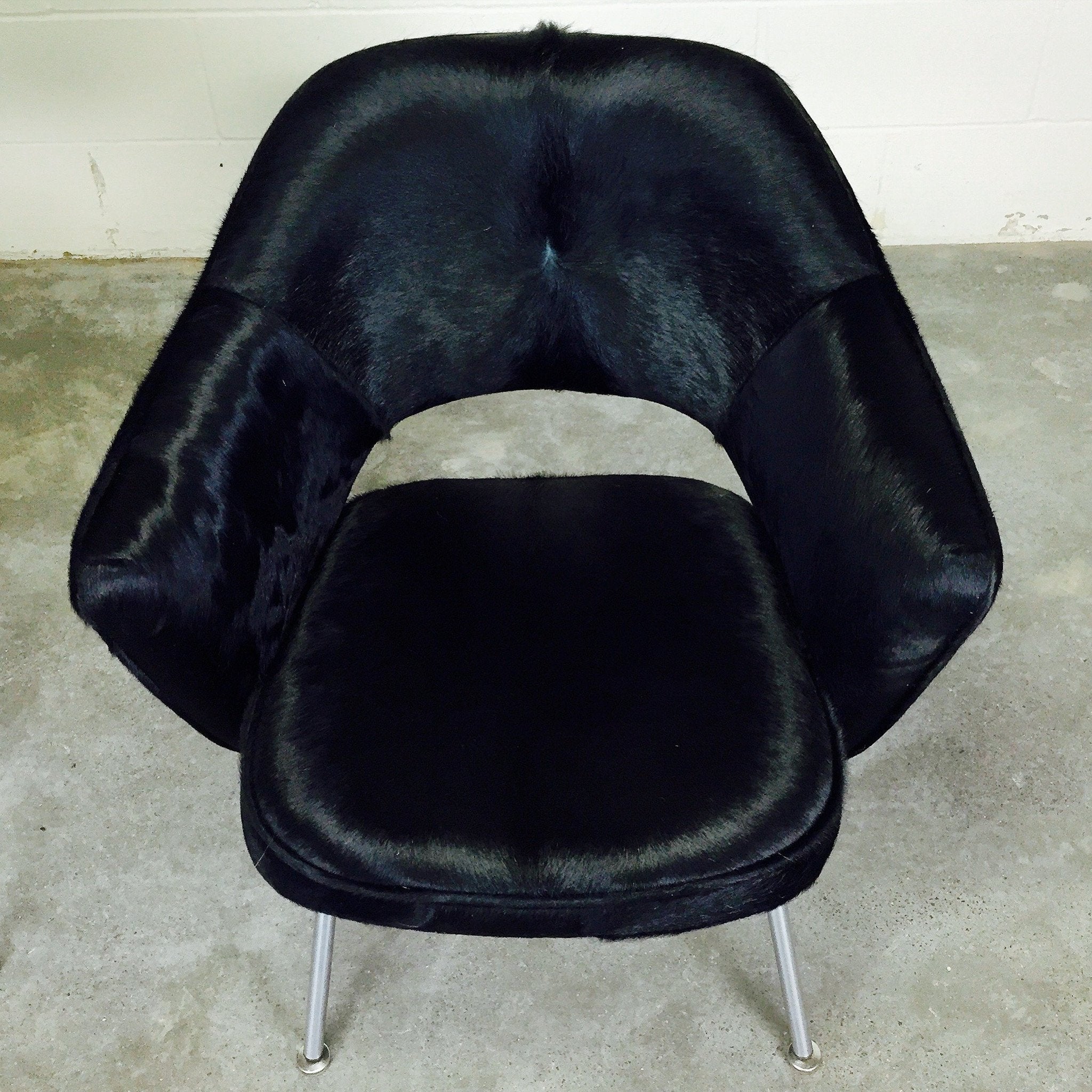 Pair of Eero Saarinen for Knoll Executive Armchairs