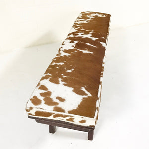 VINTAGE CHINESE BENCH WITH DOUBLE-SIDED CARVING AND BROWN AND WHITE COWHIDE CUSHION NO.19