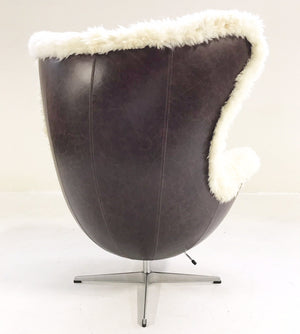 Arne Jacobsen for Fritz Hansen Egg Chair Restored and Reupholstered in Brazilian Sheepskin and Leather
