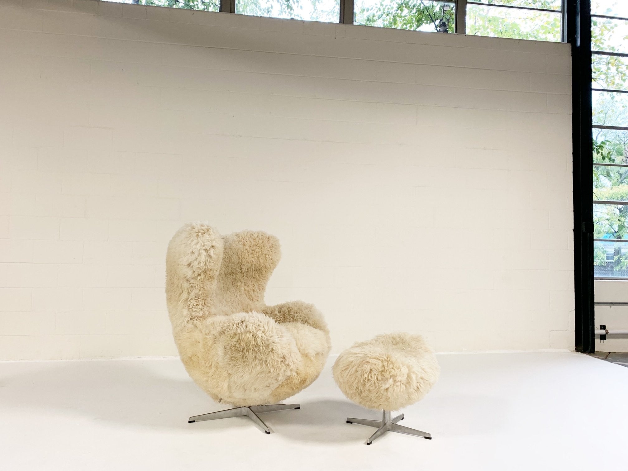 Arne Jacobsen for Fritz Hansen Egg Chair and Ottoman in California Sheepskin