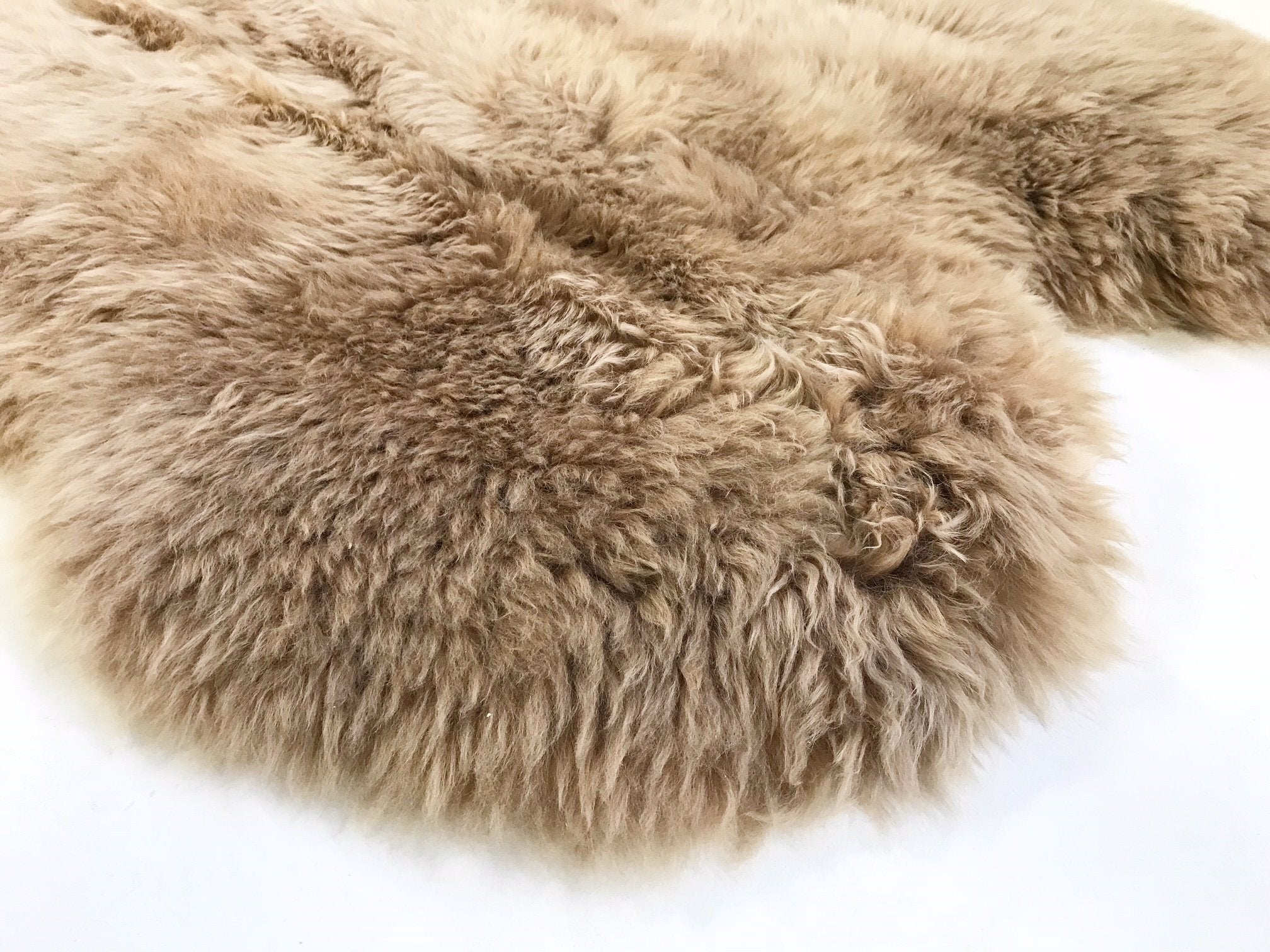 New Zealand Sheepskin Quad Rug - Tan
