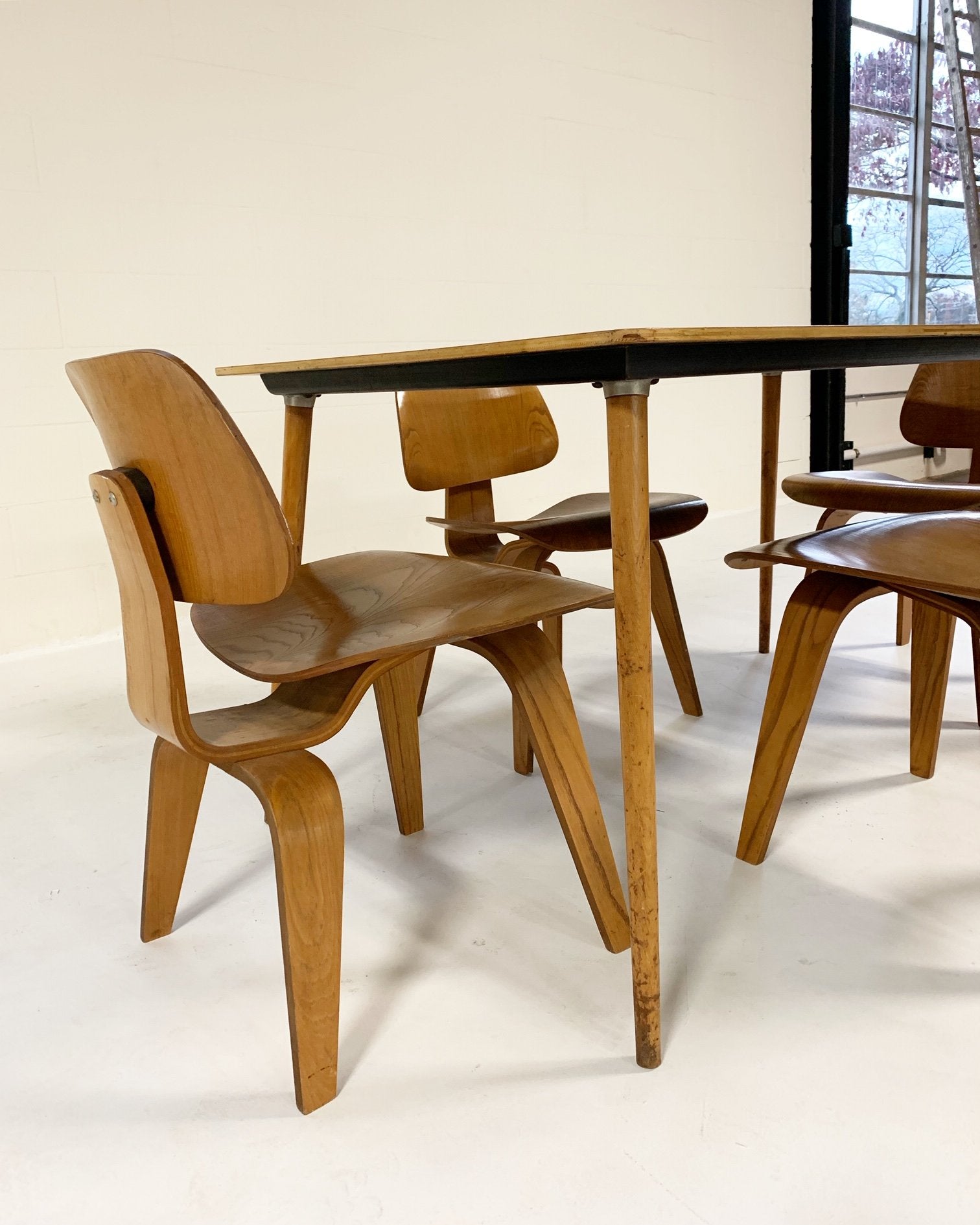 Charles and Ray Eames for Herman Miller DTW-3 Table and Set of 4 DCW Dining Chairs