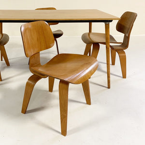 Charles and Ray Eames for Herman Miller DTW-3 Table and Set of 4 DCW Dining Chairs