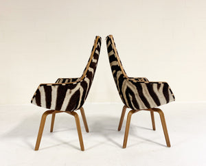 Rare Arne Jacobsen for Fritz Hansen Giraffe Chairs in Zebra Hide