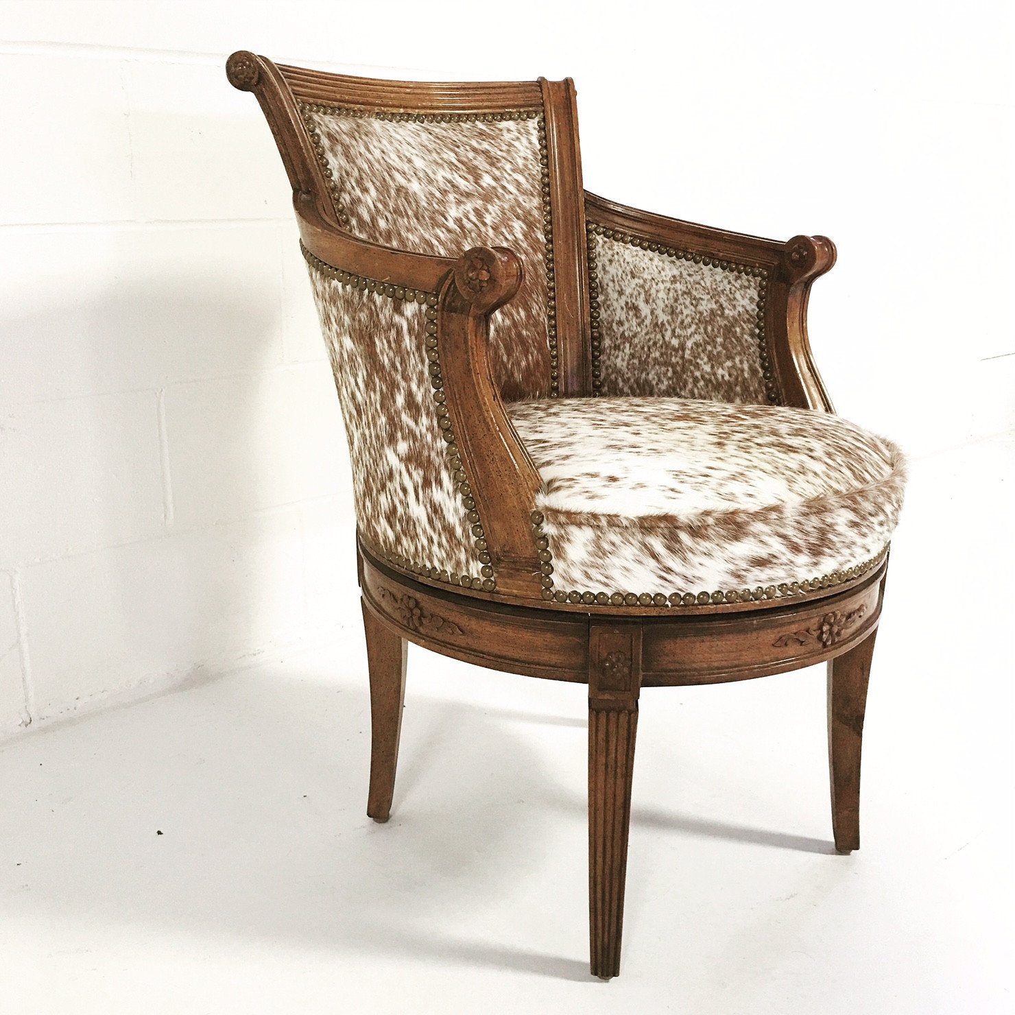 Swivel Chair in Brown and White Speckled Cowhide