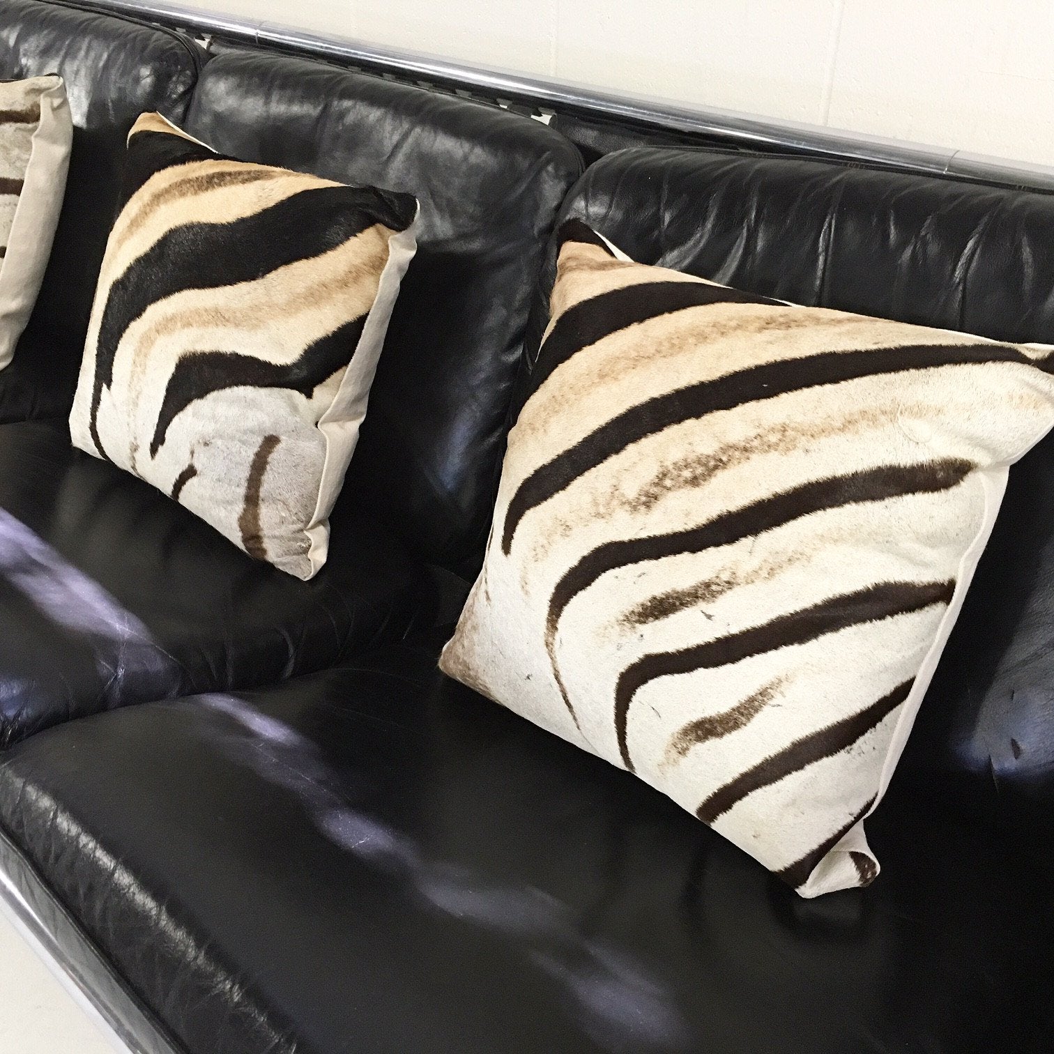 Model 6833 Leather Sling Sofa, George Nelson for Herman Miller, with Four Zebra Hide Pillows