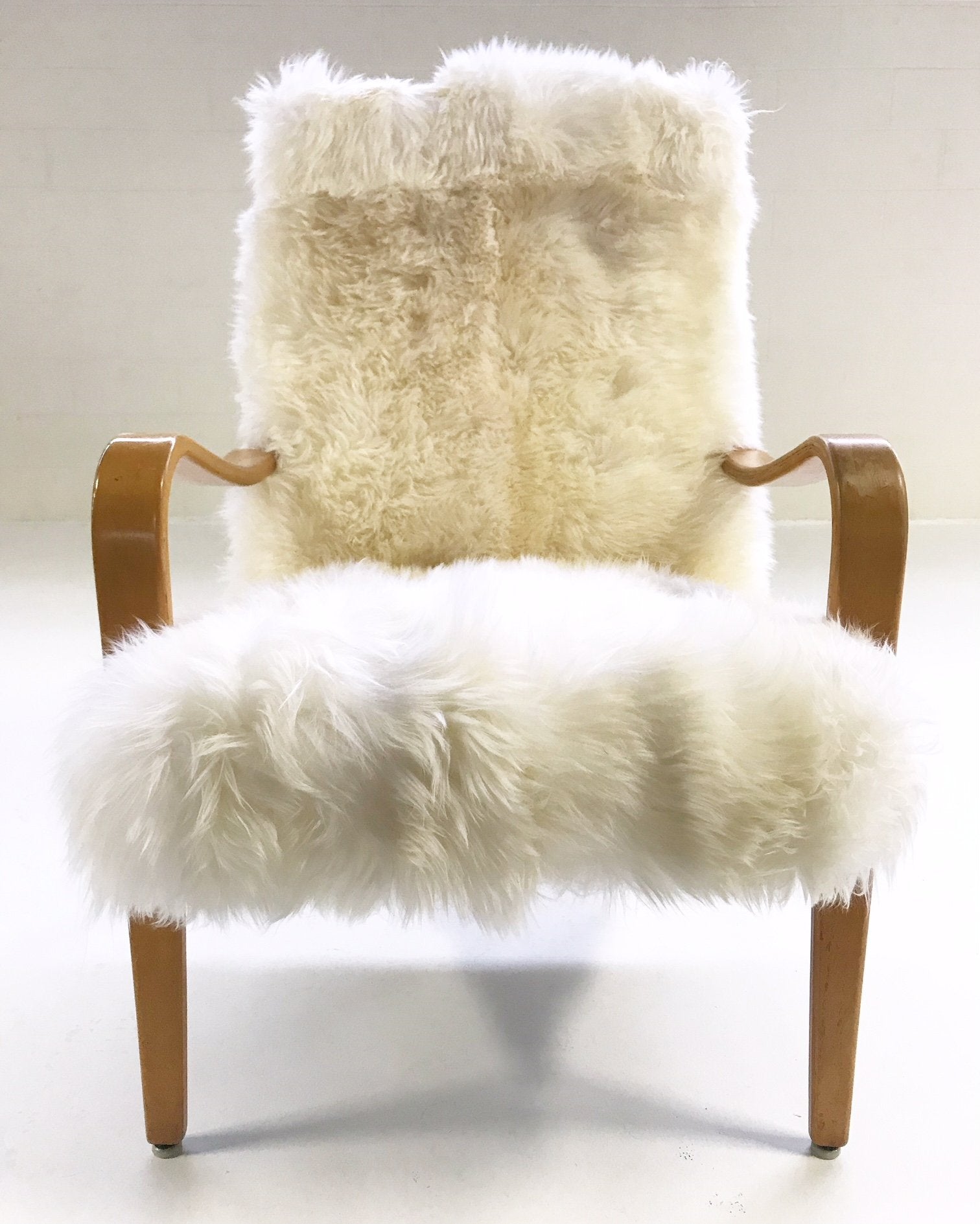 Thonet Bentwood Lounge Chairs in New Zealand Sheepskin