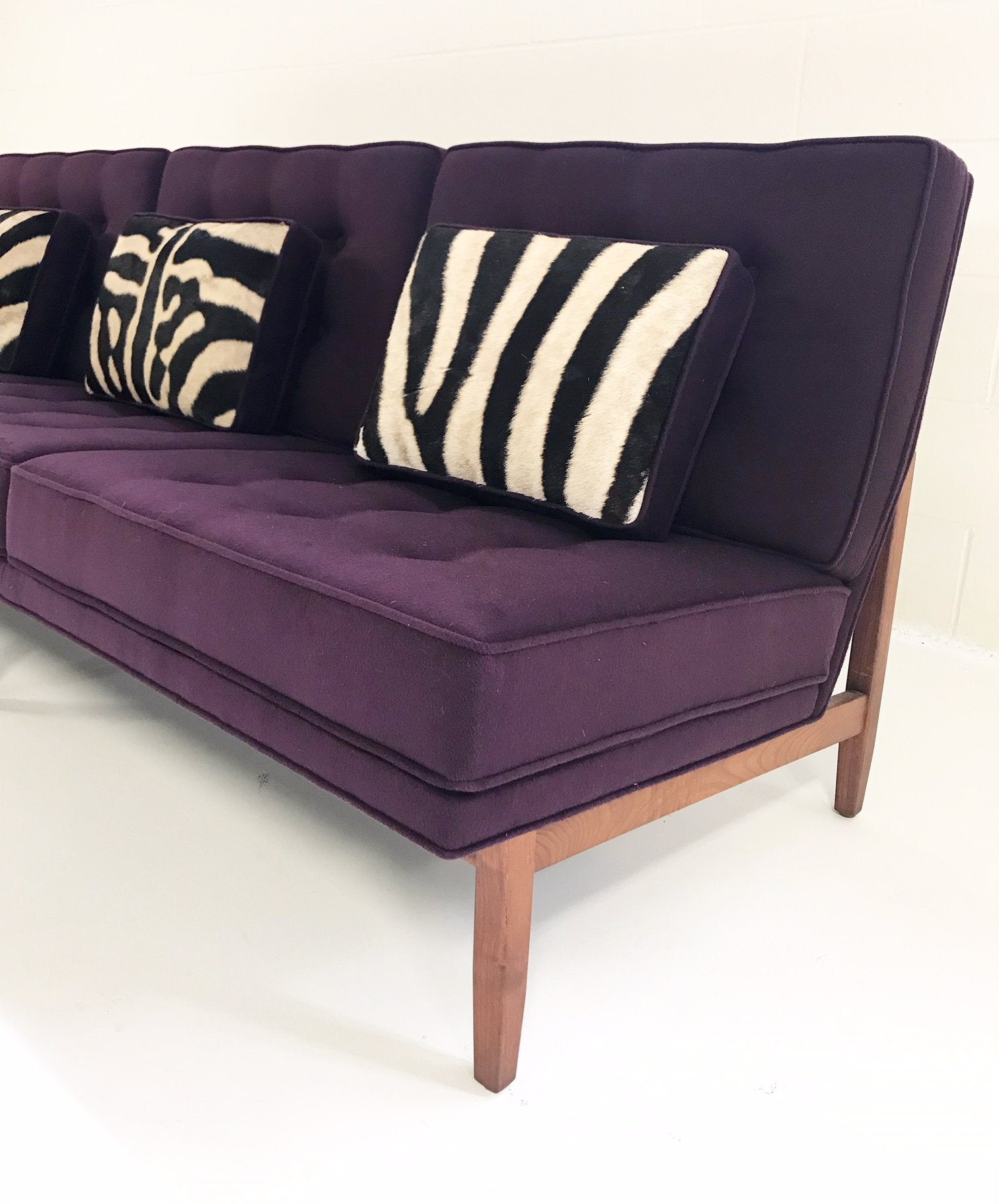 Florence Knoll Sofa in Loro Piana Aubergine Cashmere
