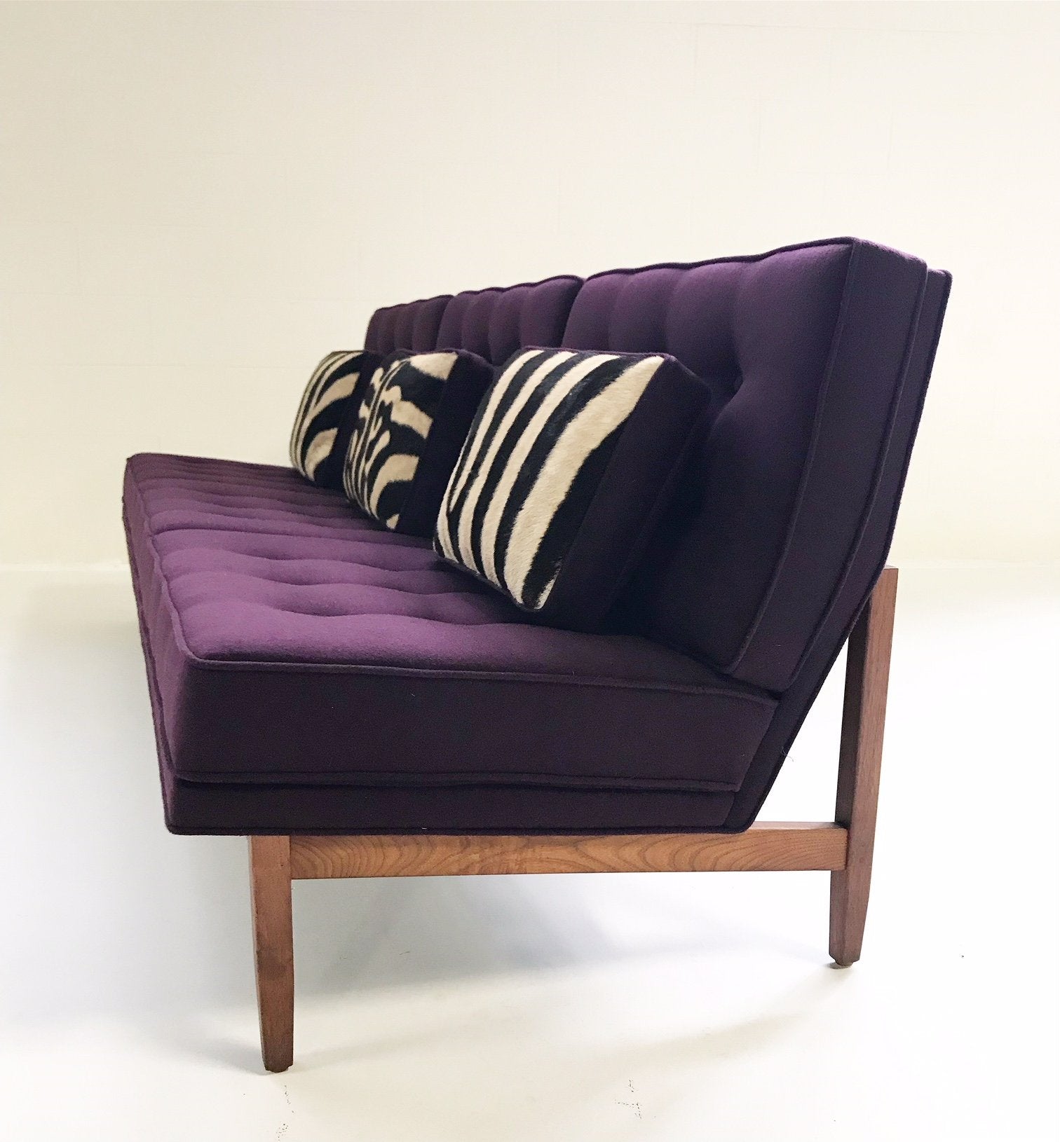 Florence Knoll Sofa in Loro Piana Aubergine Cashmere