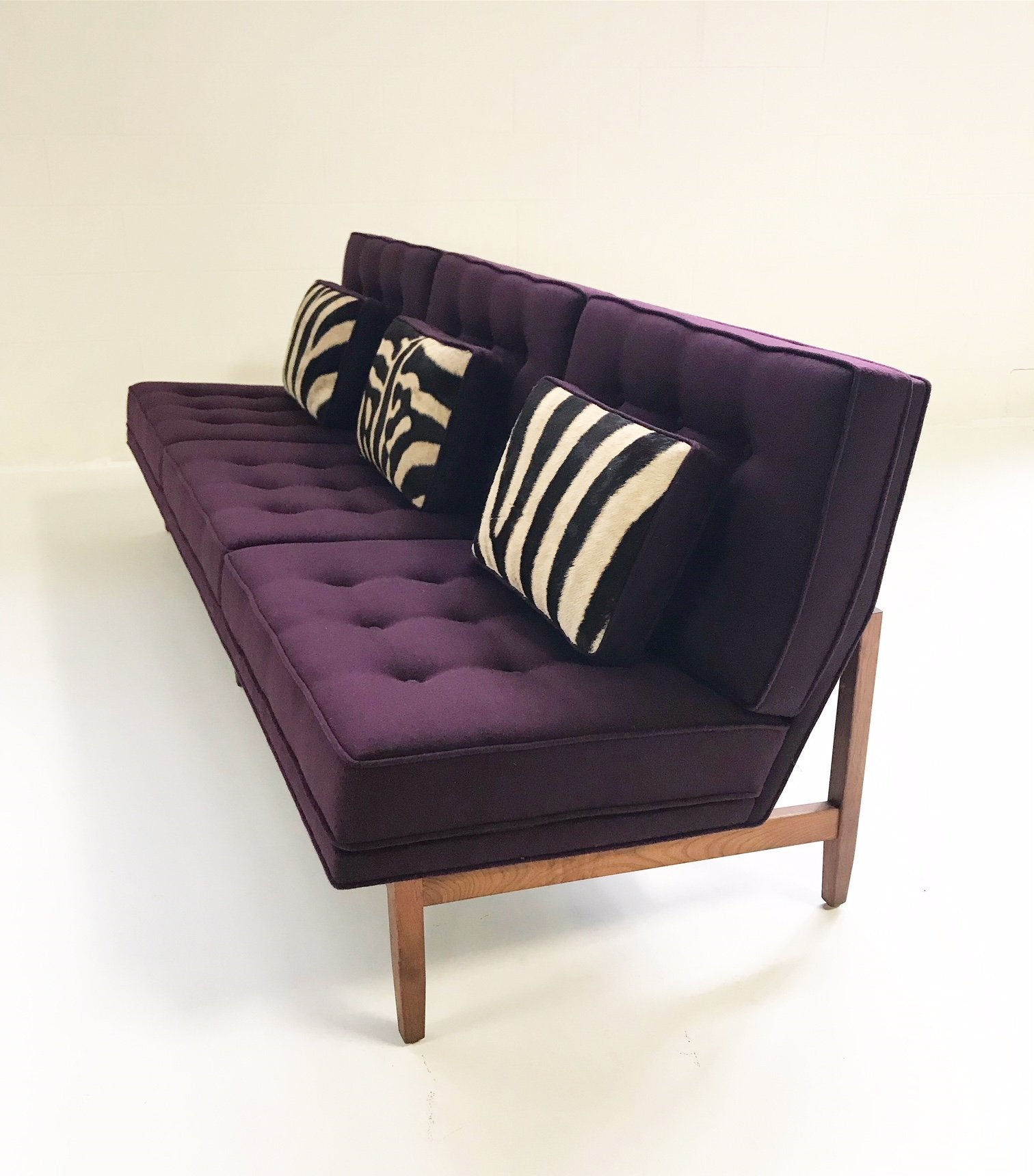 Florence Knoll Sofa in Loro Piana Aubergine Cashmere