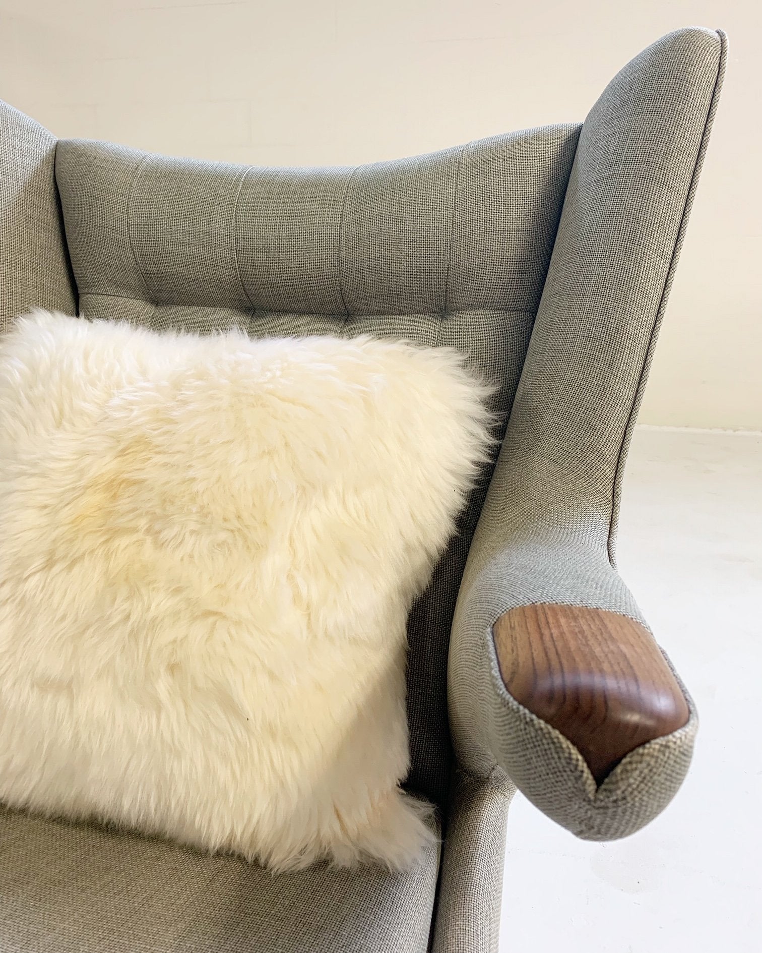Important Pair of Hans Wegner for A.P. Stolen Papa Bear Chairs with Ottomans