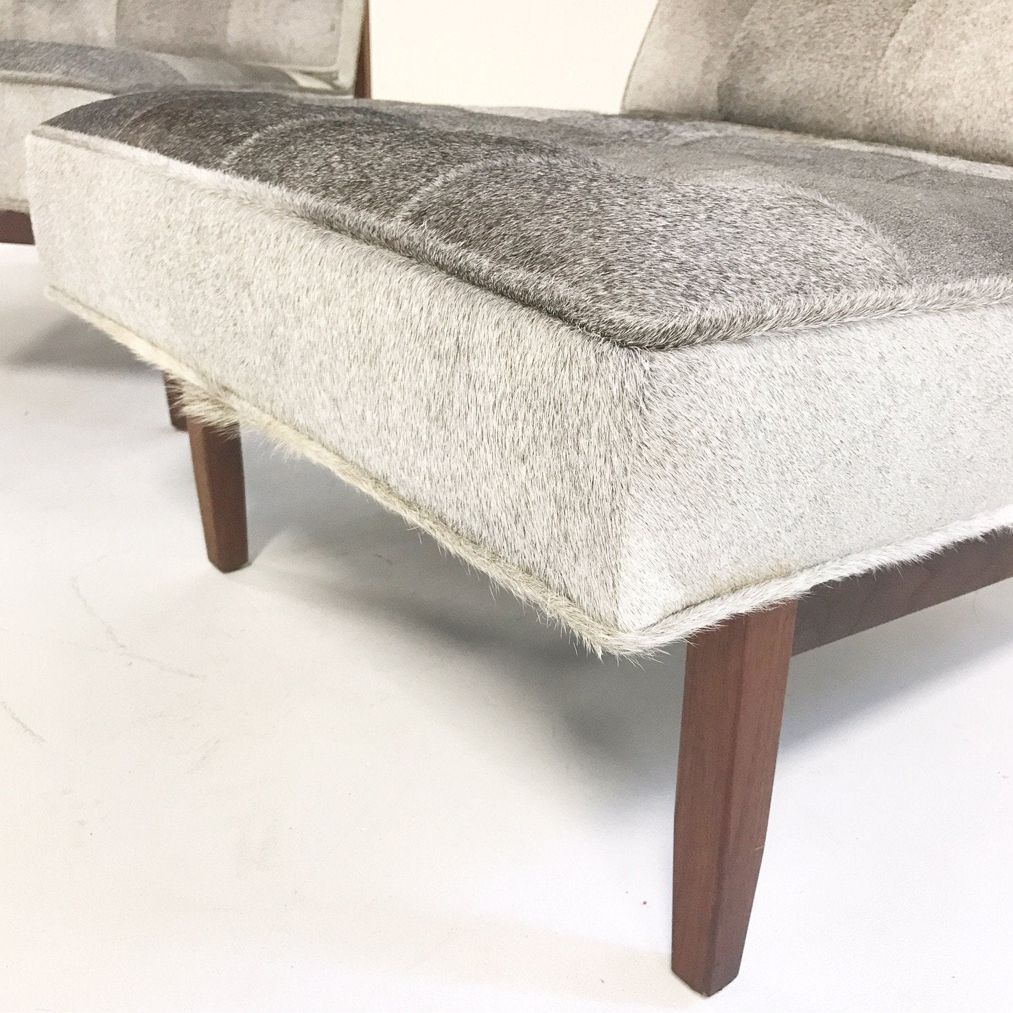 Florence Knoll Lounge Chairs in Brazilian Cowhide