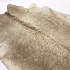CHAMPAGNE COWHIDE RUG - KENT