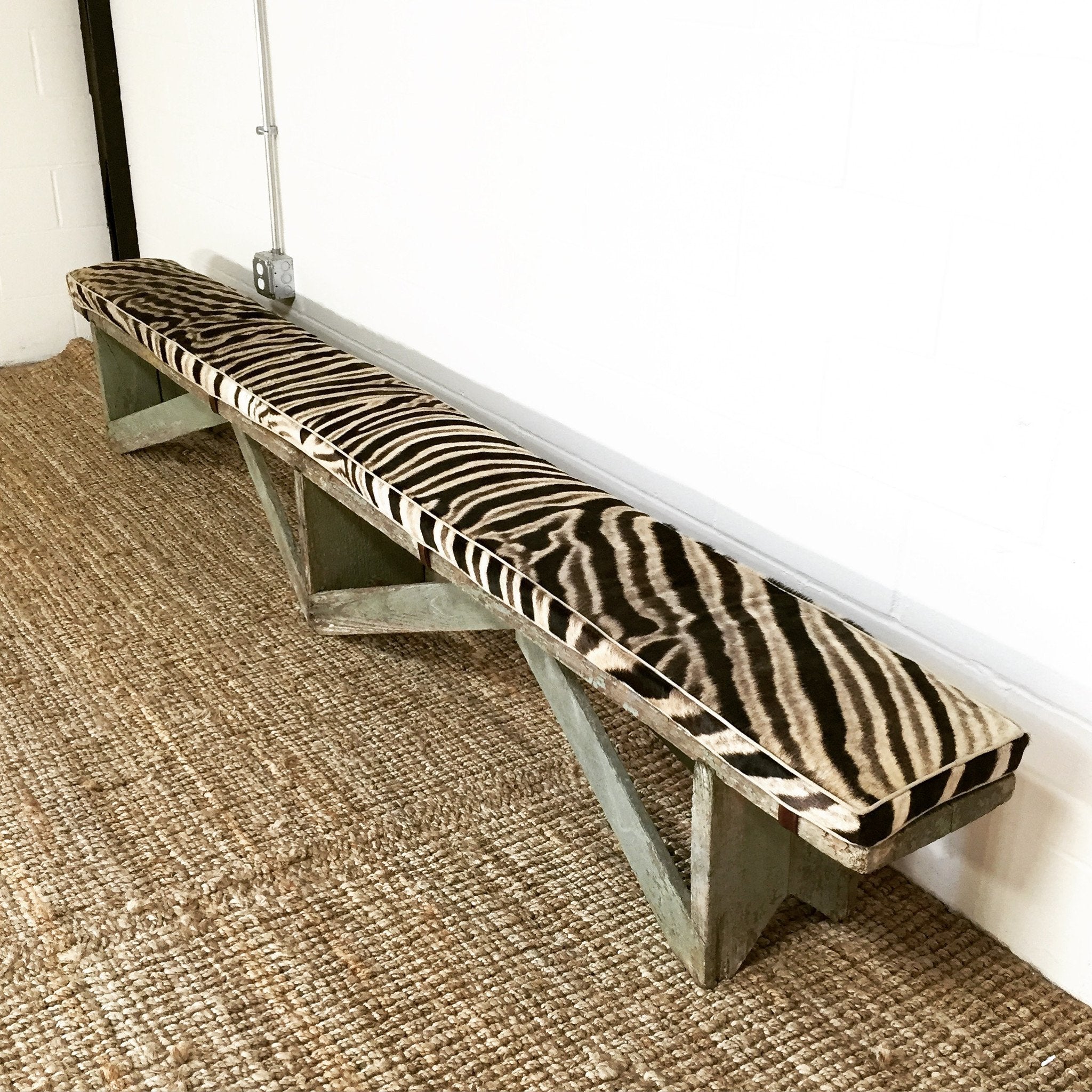 EXTRA LONG VINTAGE FARMHOUSE BENCH WITH ZEBRA CUSHION