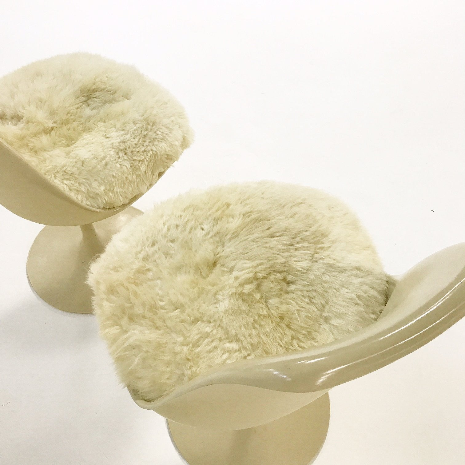 Eero Saarinen Tulip Dining Chairs with Brazilian Sheepskin Cushions - Set of 6
