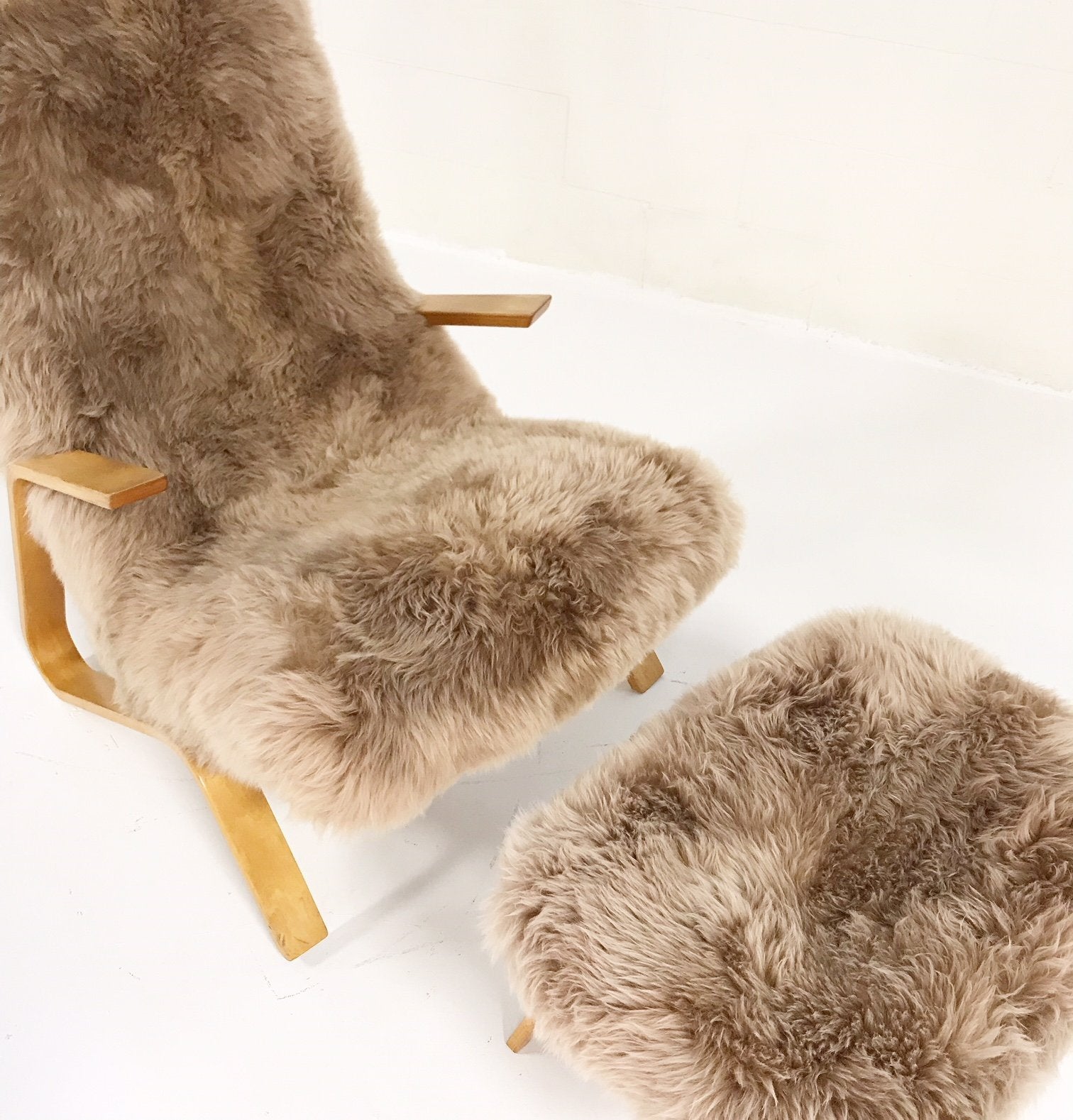Eero Saarinen for Knoll Grasshopper Chair and Ottoman in New Zealand Sheepskin