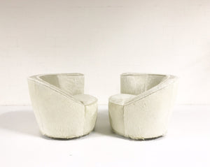 Pair of Vladimir Kagan Nautilus Chairs in Ivory Brazilian Cowhide