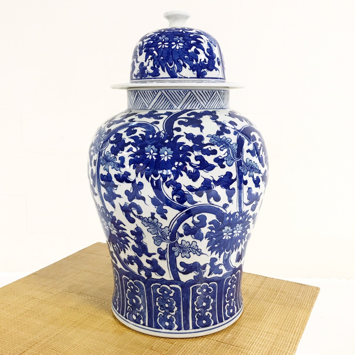 Ginger Jar, No. 101