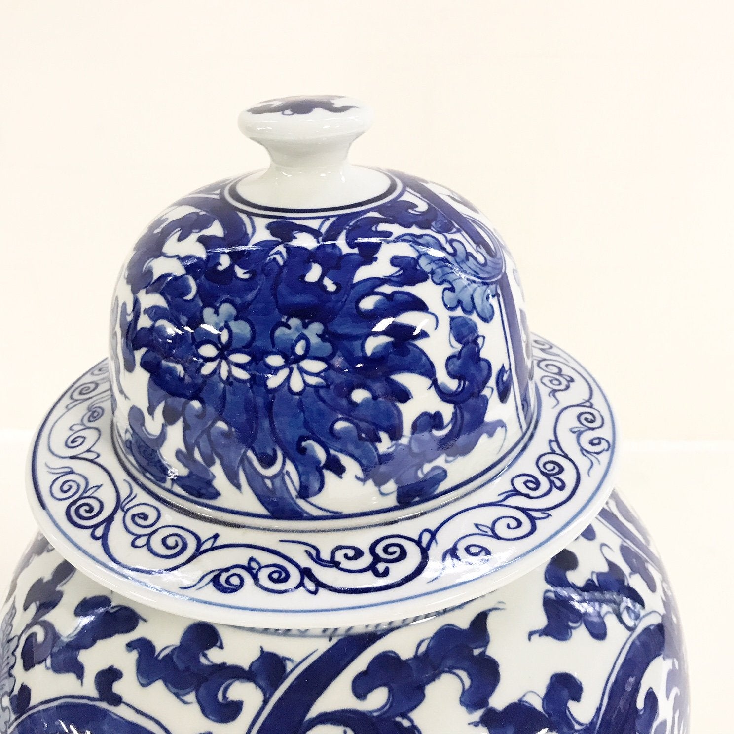 Ginger Jar, No. 101