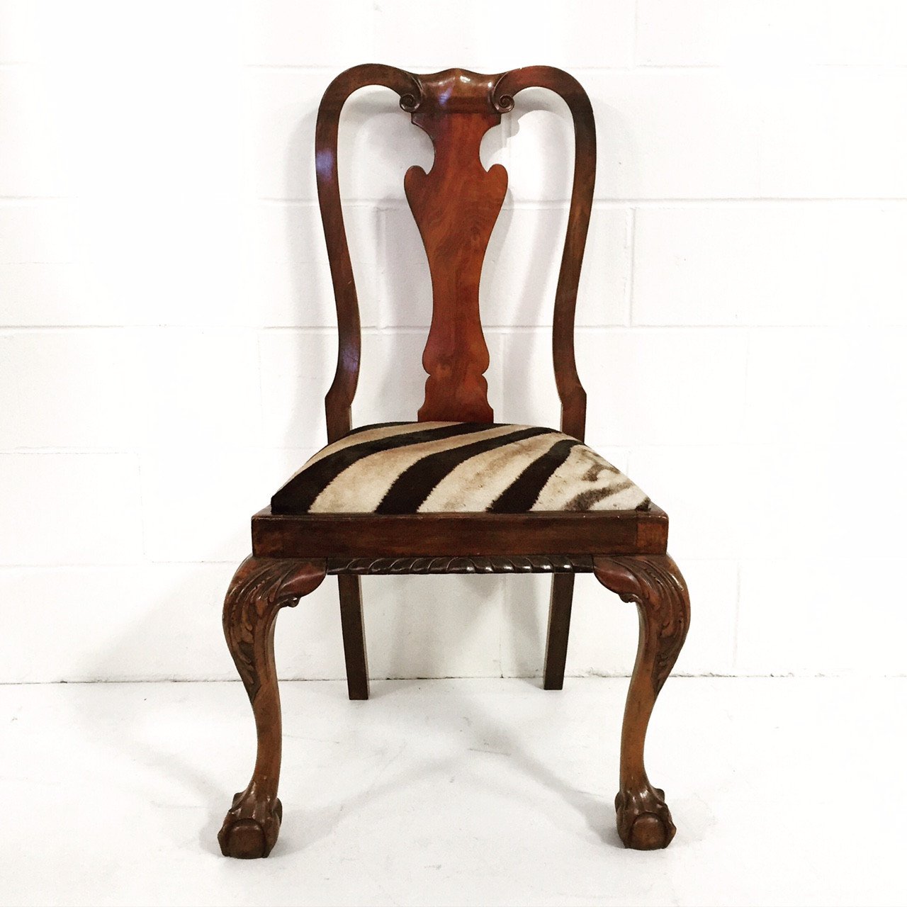 QUEEN ANNE STYLE DINING CHAIRS - SET OF 4