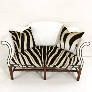 VINTAGE WHITE LEATHER LOVESEAT