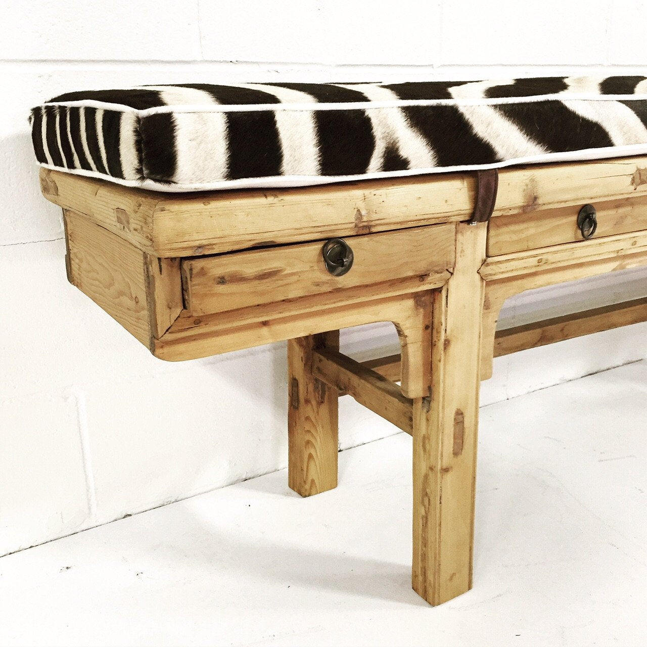 CALLIGRAPHER FIVE-DRAWER BENCH WITH custom Zebra Cushion