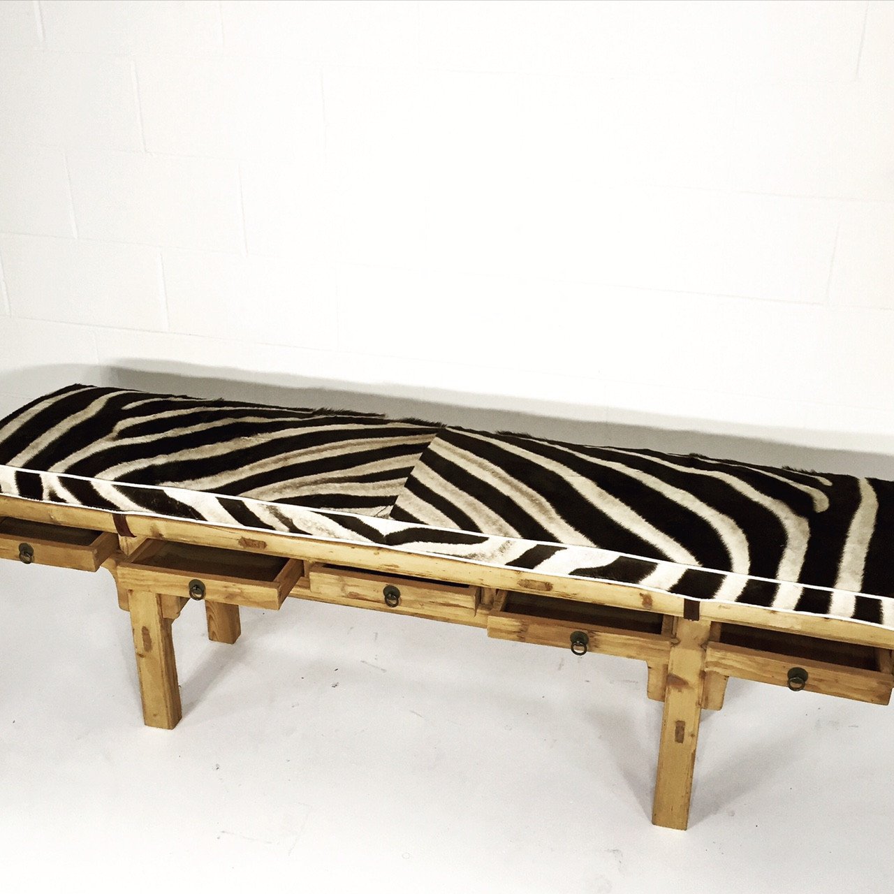 CALLIGRAPHER FIVE-DRAWER BENCH WITH custom Zebra Cushion