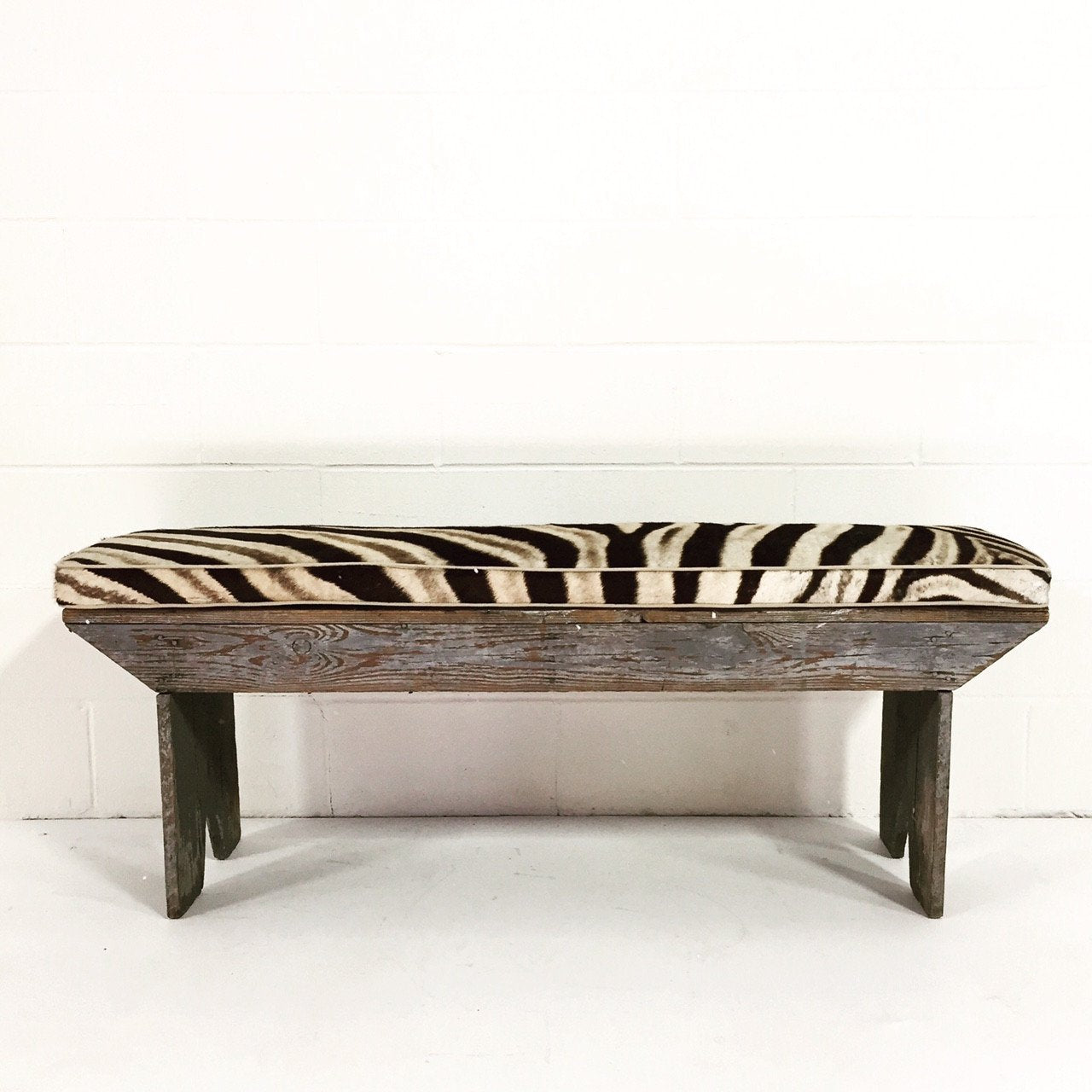 VINTAGE FARMHOUSE BENCH - NO.7
