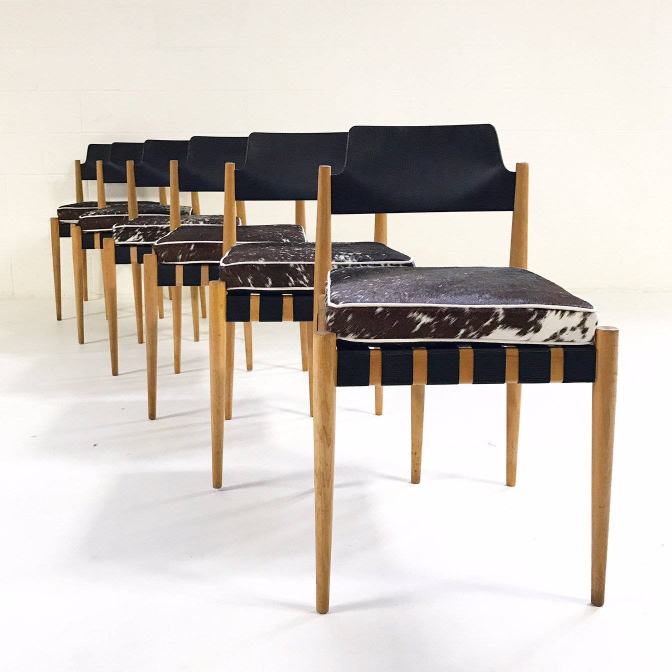 Egon Eiermann SE 120 Dining Chairs with Tri-Color Speckled Cowhide Cushions - Set of 6