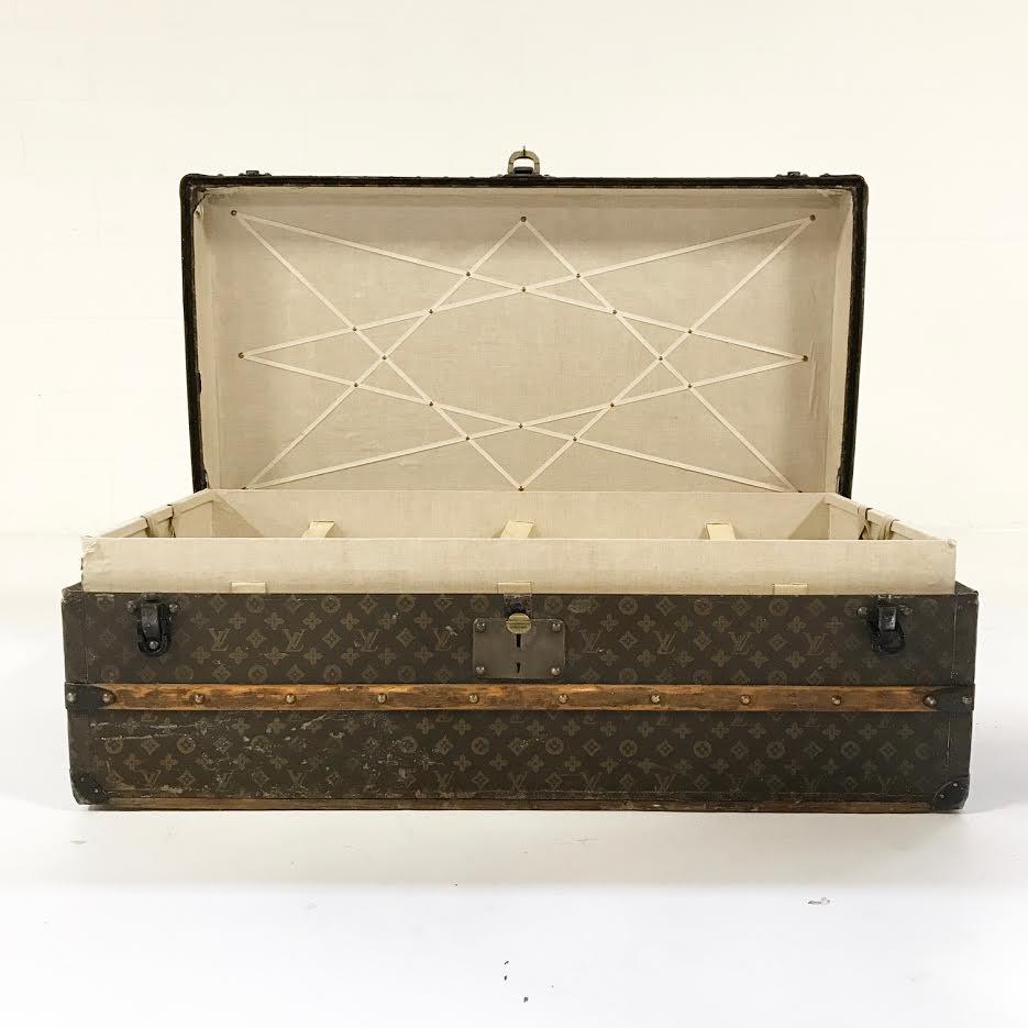 Louis Vuitton Trunk