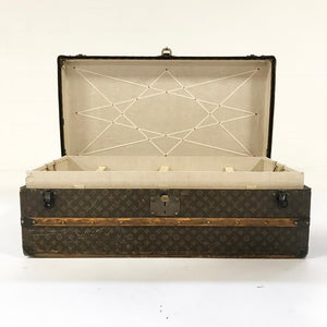 Louis Vuitton Trunk
