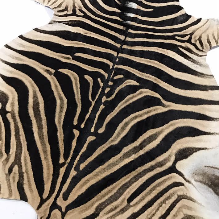 ZEBRA HIDE RUG - Coconino